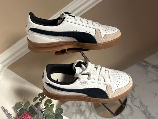  — Puma  unisex indoor trainers size uk:7