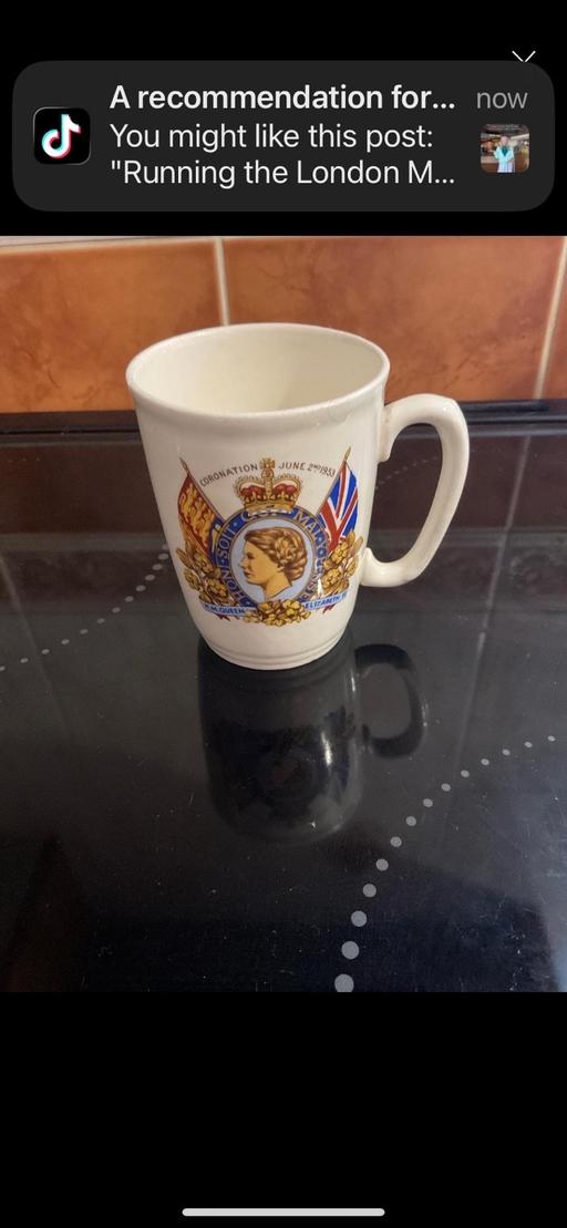  — Royal Coronation mug
