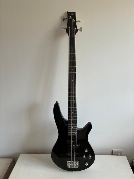  — Brand new Glarry bass guitar