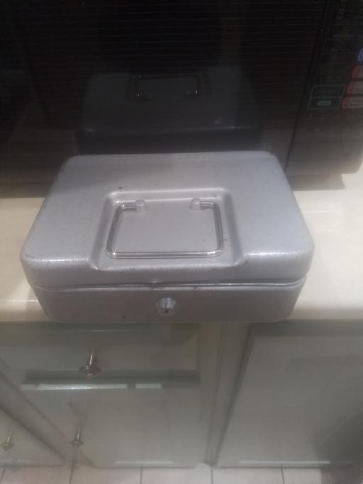  — CASH BOX NO KEY