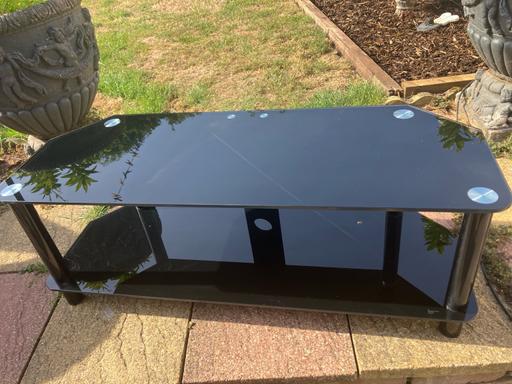  — Tv unit