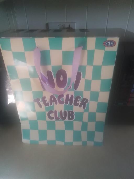  — BRAND NEW NO 1 TEACHER GIFT BAG COST £1.50