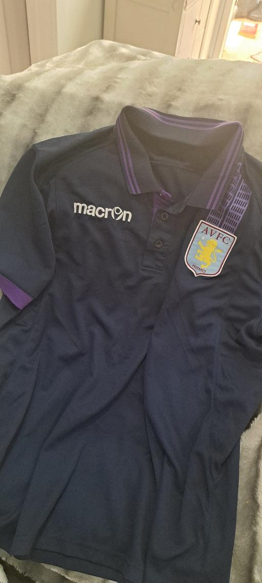  — Macron AVFC top Size M