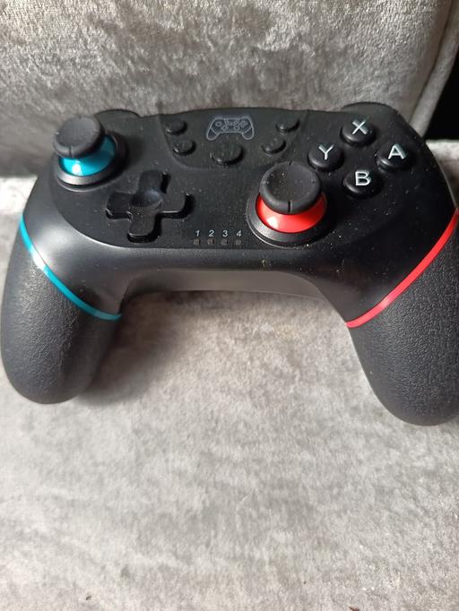  — Nintendo switch controller