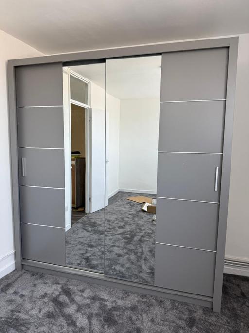  — Grey bedroom sliding door wardrobe sizes avai