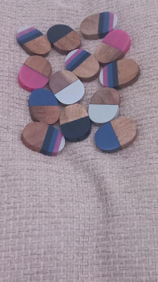  — beads