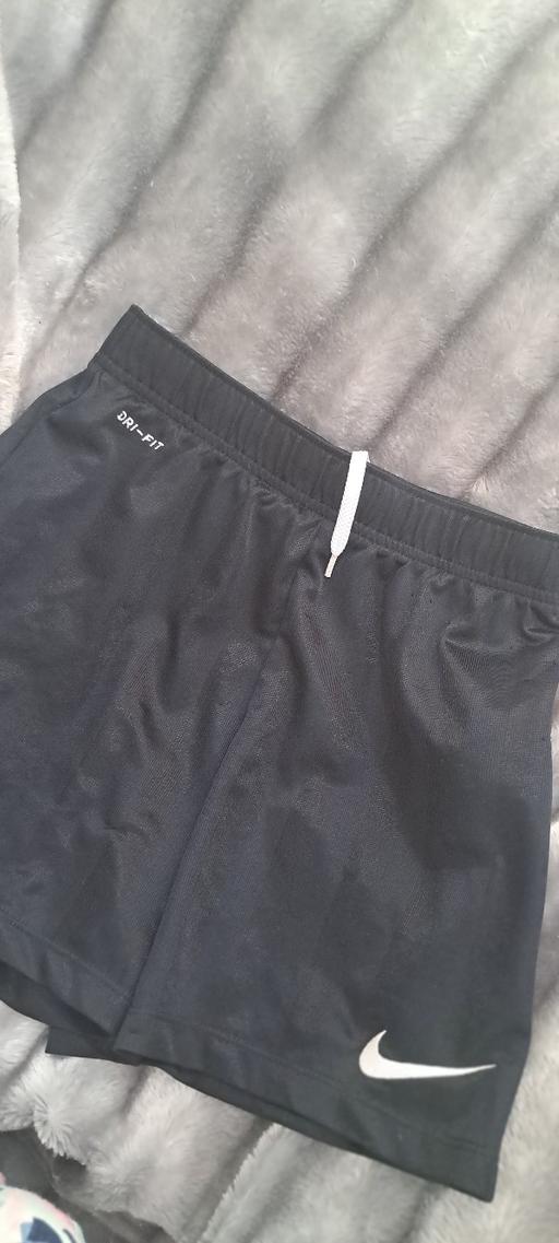  — Nike shorts Age 8-10
