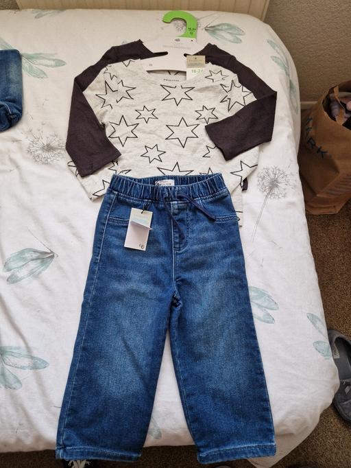  — bn 2pk tops & jeans age 18-24months