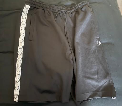  — Brand new Fred Perry shorts