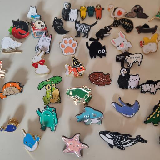  — Animal Enamel Pin Badges - £1 each
