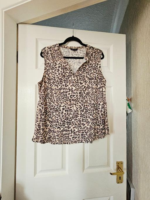  — Peacocks summer top, size 18..NEW