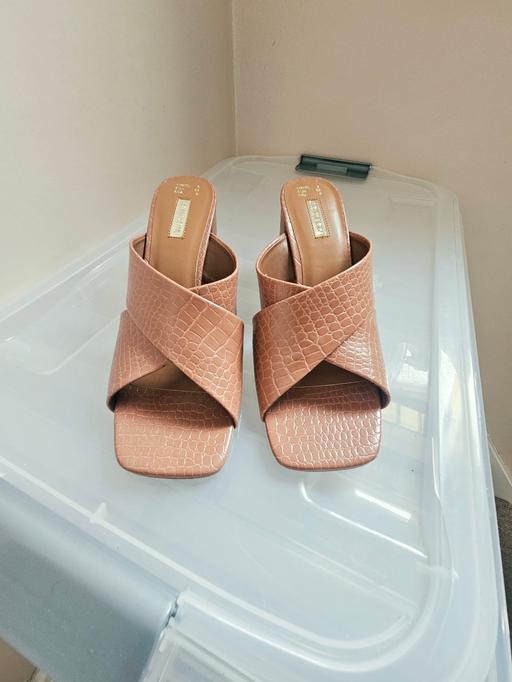  — Patterned slip on sandals, size 6..NEW