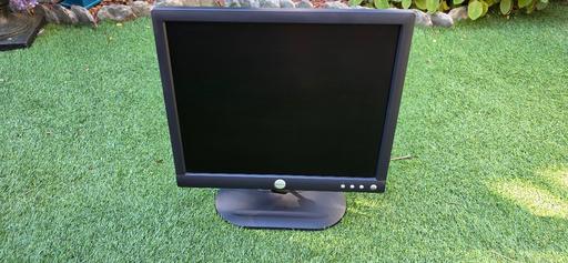  — Dell 17" LCD monitor