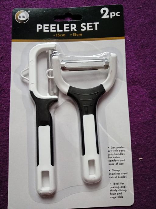  — brand new 2PC PEELER SET