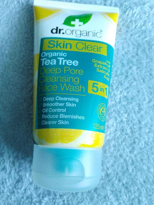  — Skin care face wash Dr organic