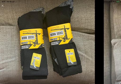  — Work socks. Black. 6 pairs for £5