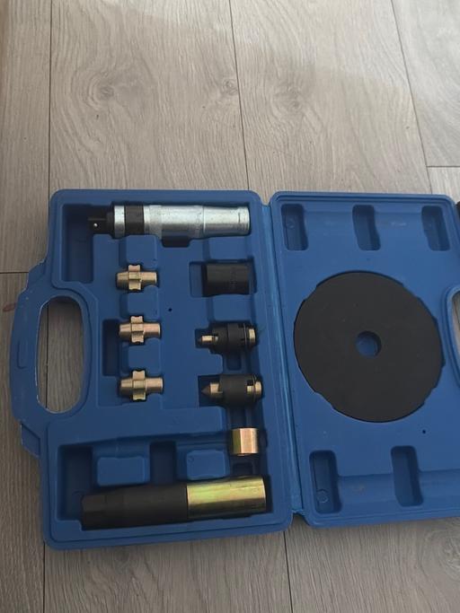  — Diesel Injector Puller