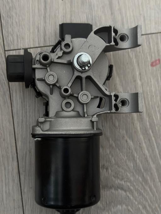  — Front Windscreen Wiper Motor Assembly