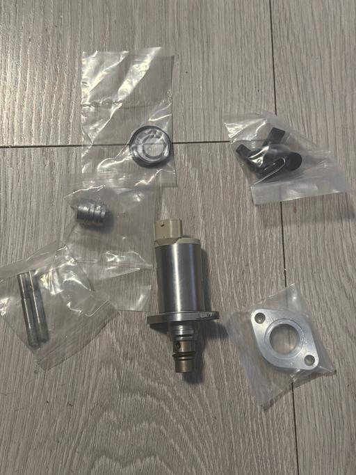  — high-pressure fuel pump metering valve