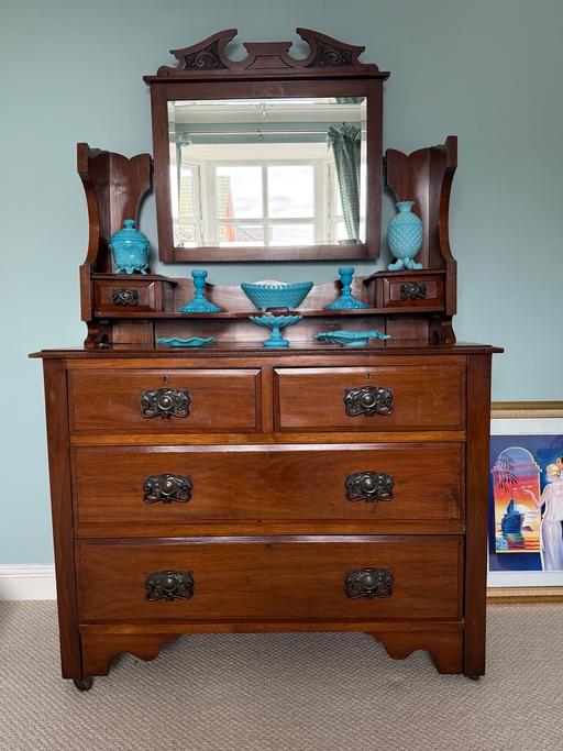  — Antique mahogany dressing table