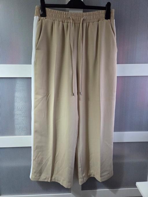 — Size 14 RIVER ISLAND beige trousers