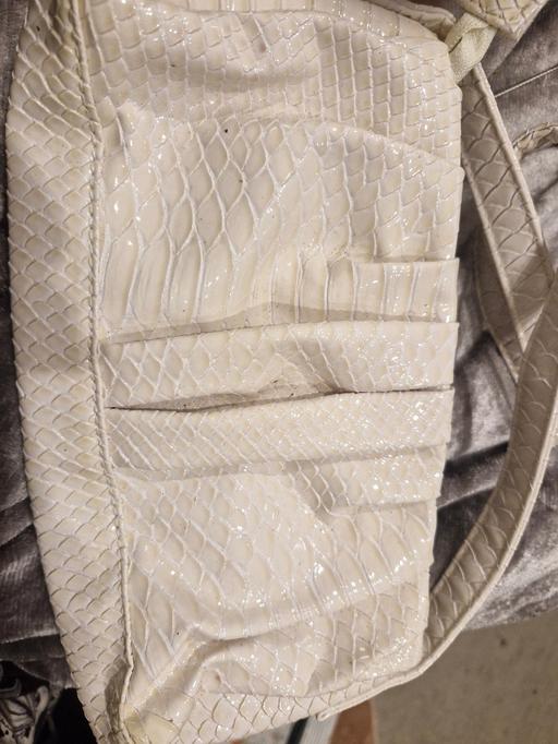  — small handbag new