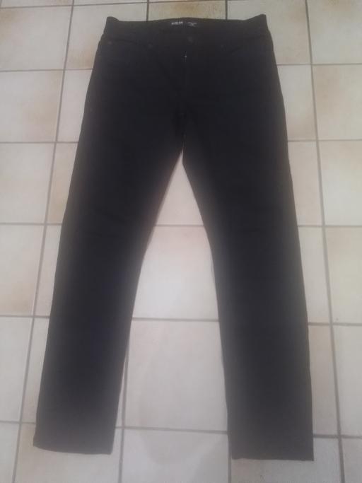  — BRAND NEW NO TAG MENS PUMA BLACK JOGGERS