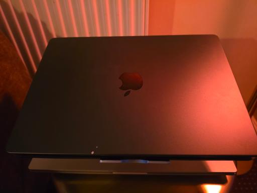  — Apple MacBook Pro M3