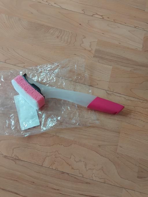  — New Washing Sponge.