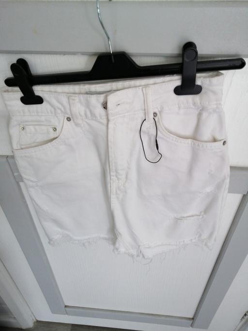  — ladies skirt size *8*