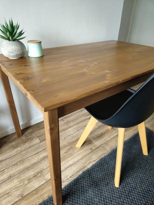  — Refurbished Pine Dining Room Table | 4 Person
