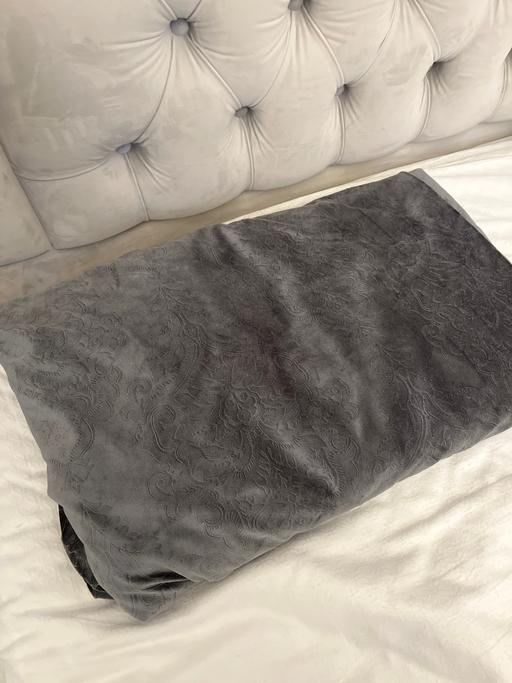 — Duvet cover