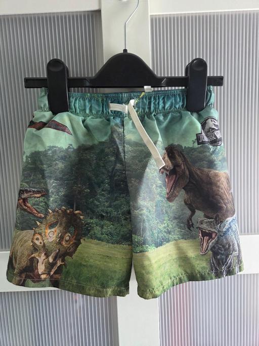  — Age 4-6 H&M swimming shorts