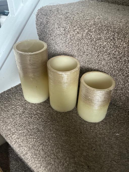  — Set of 3 flicker battery candles gold/cream