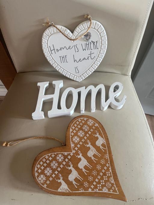 — Hanging/standing items all 3for £1
