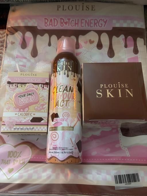  — PLouise “what’s the scoop?” Bath and body set