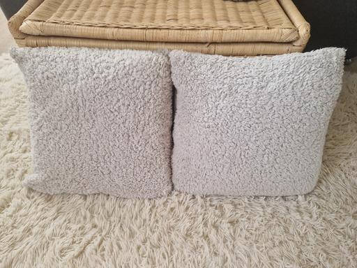  — set of 2 grey fluffy scatter cushions