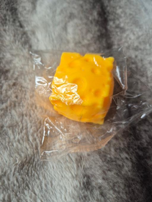  — new Squeezy Cheese