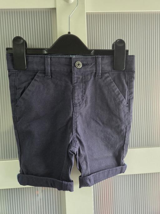  — Age 2-3 PRIMARK navy chino shorts