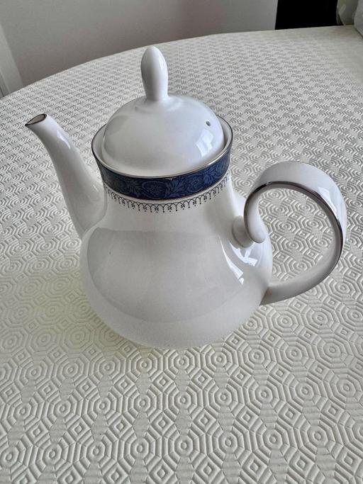  — Royal Doulton Fine Bone China