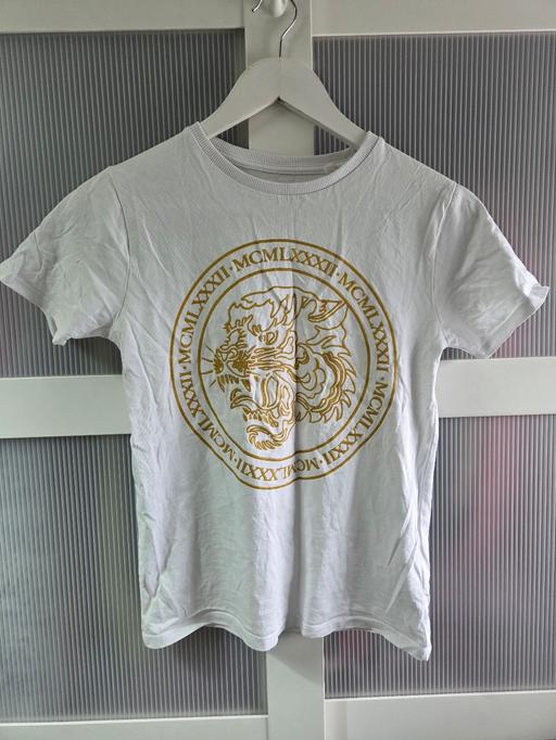  — Age 10 NEXT tshirt