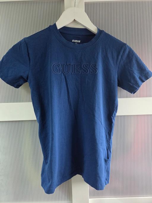  — Age 10 GUESS tshirt