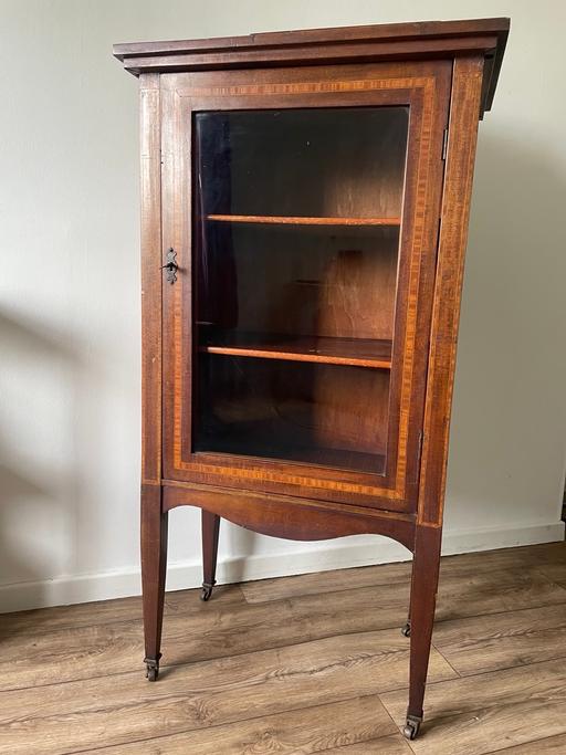  — Early 19th Century Edwardian Mahogany Cabinet