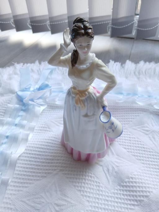 — royal doulton figurine