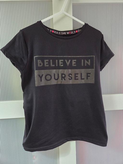  — Age 7-8 F&F sports tshirt