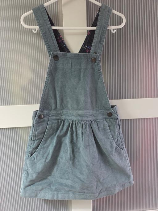  — Age 3-4 MOUNTAIN WAREHOUSE dress