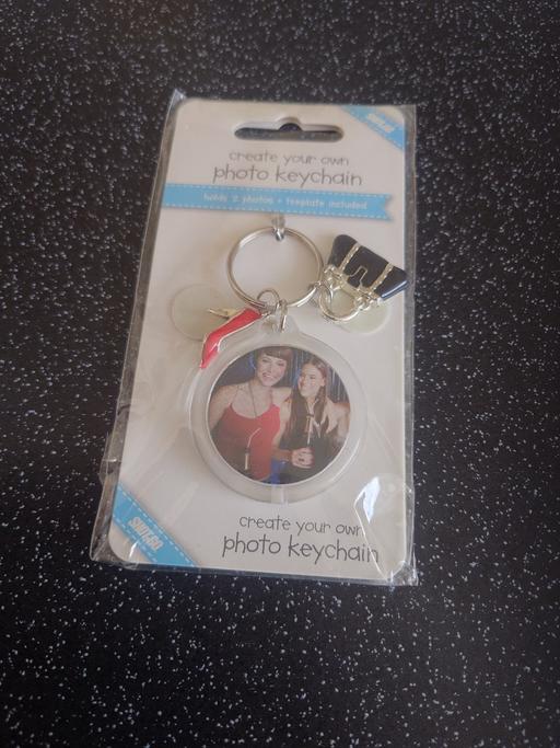 — Create your own photo keychain