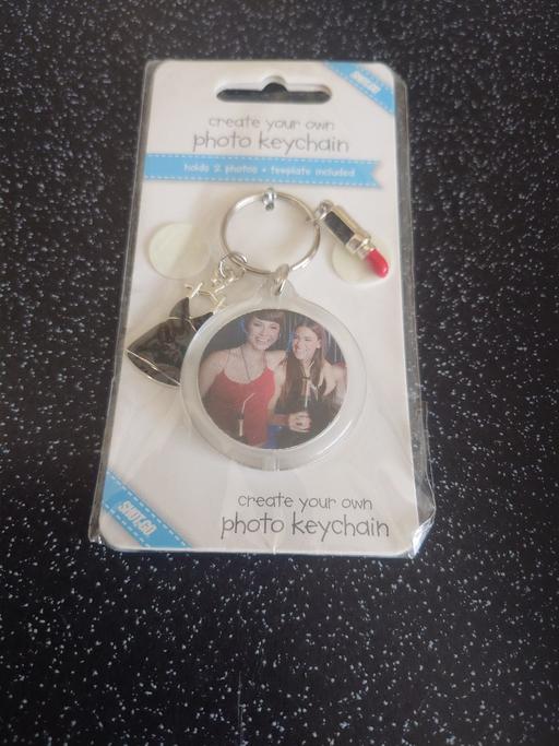 — Create your own photo keychain