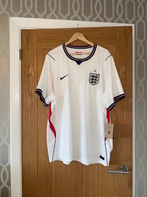  — Men’s England Shirt Brand New with Tags