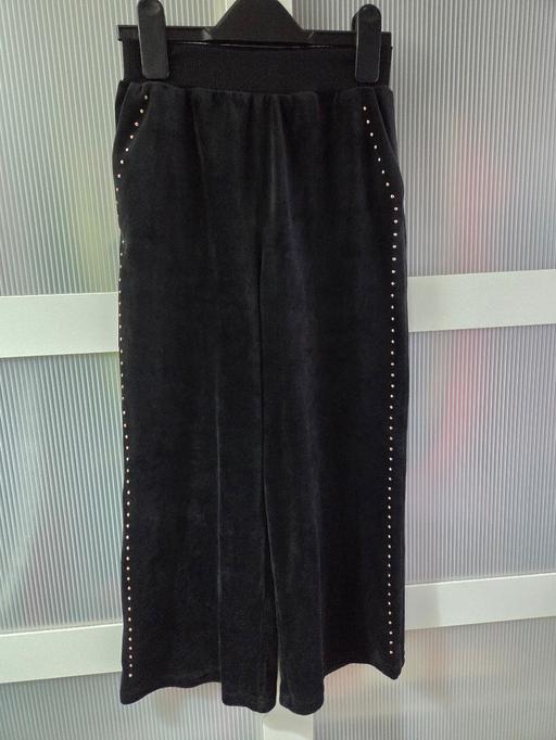  — Age 7-8 GEORGE velour trousers